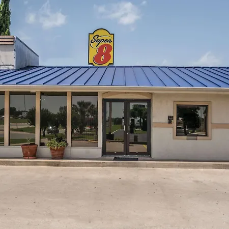 Hotel Super 8 By Wyndham San Marcos